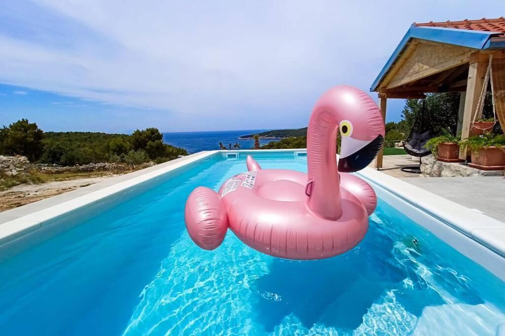 Isolated Paradise Adio Mare Milna  Exterior foto