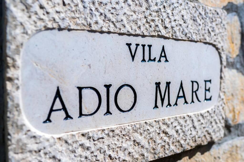 Isolated Paradise Adio Mare Milna  Exterior foto