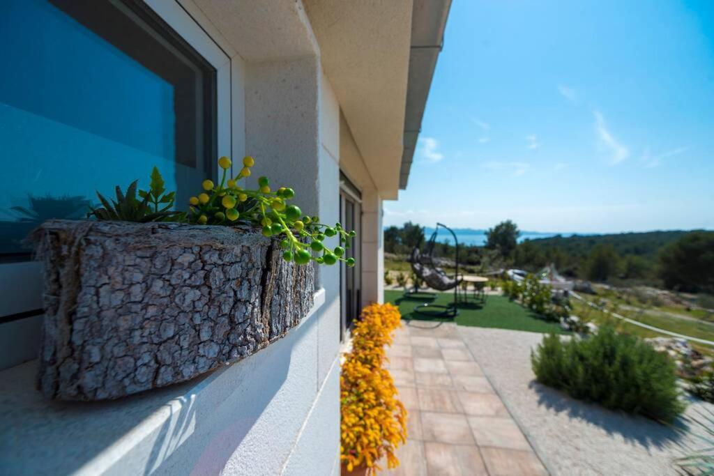 Isolated Paradise Adio Mare Milna  Exterior foto